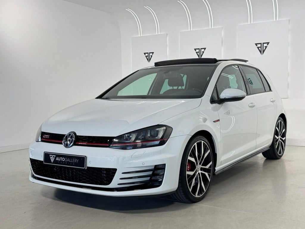 Volkswagen Golf 2.0 TSI GTI Performance DSG 230