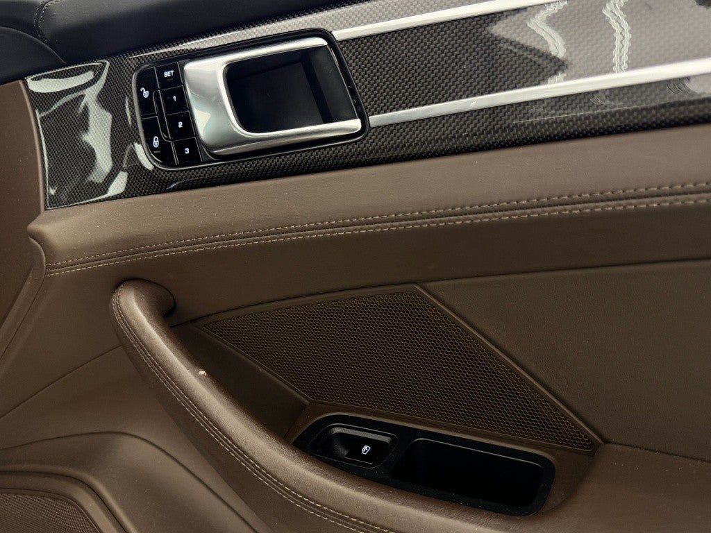 Porsche Panamera Turbo Aut.