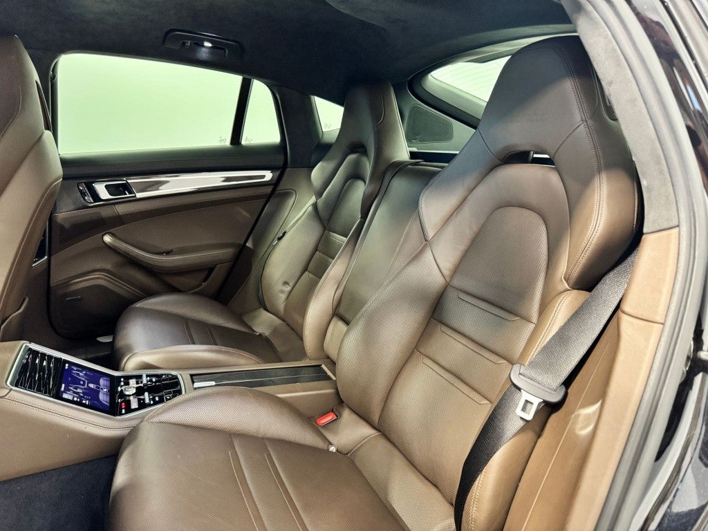 Porsche Panamera Turbo Aut.