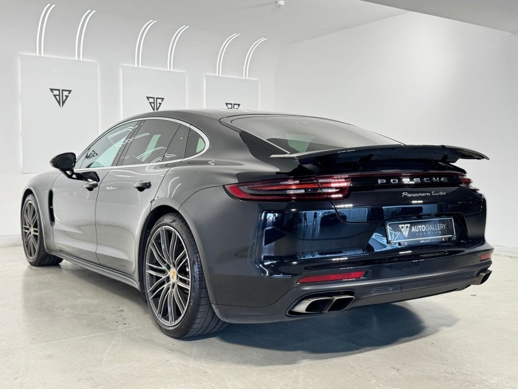 Porsche Panamera Turbo Aut.