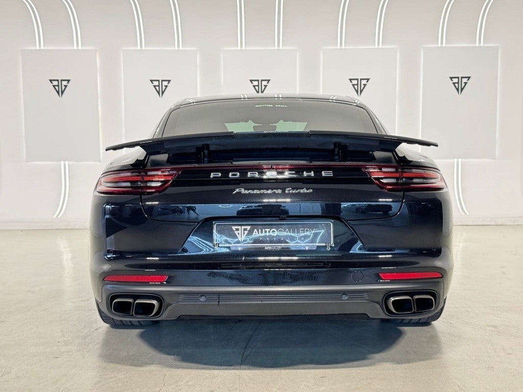 Porsche Panamera Turbo Aut.
