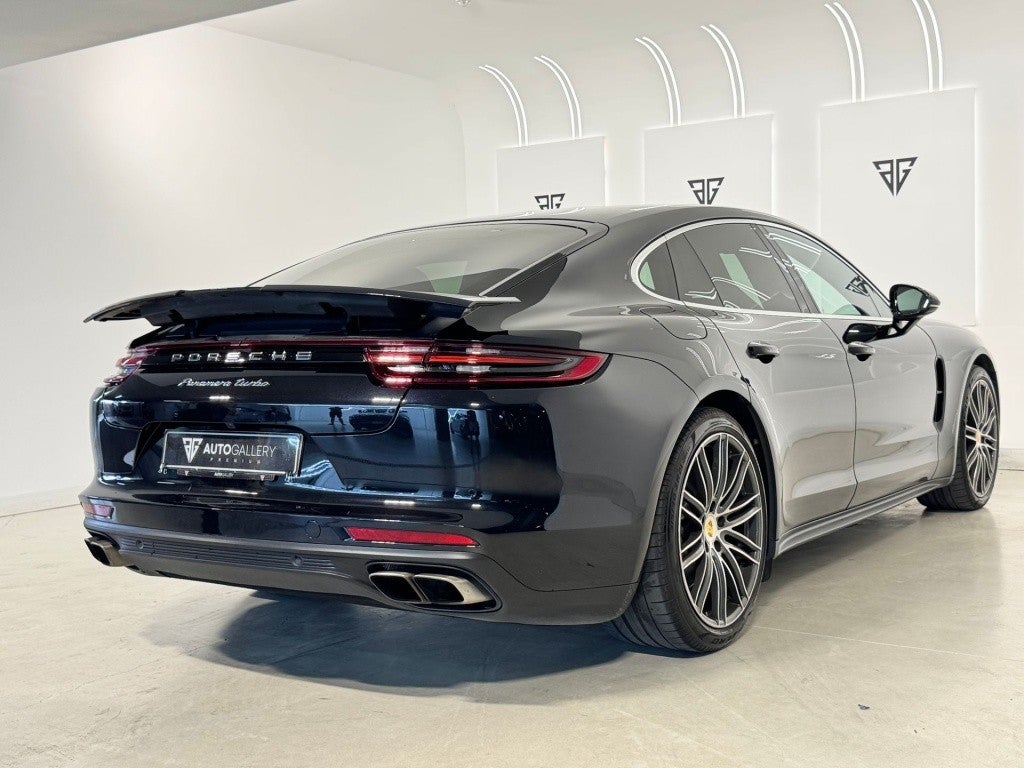 Porsche Panamera Turbo Aut.