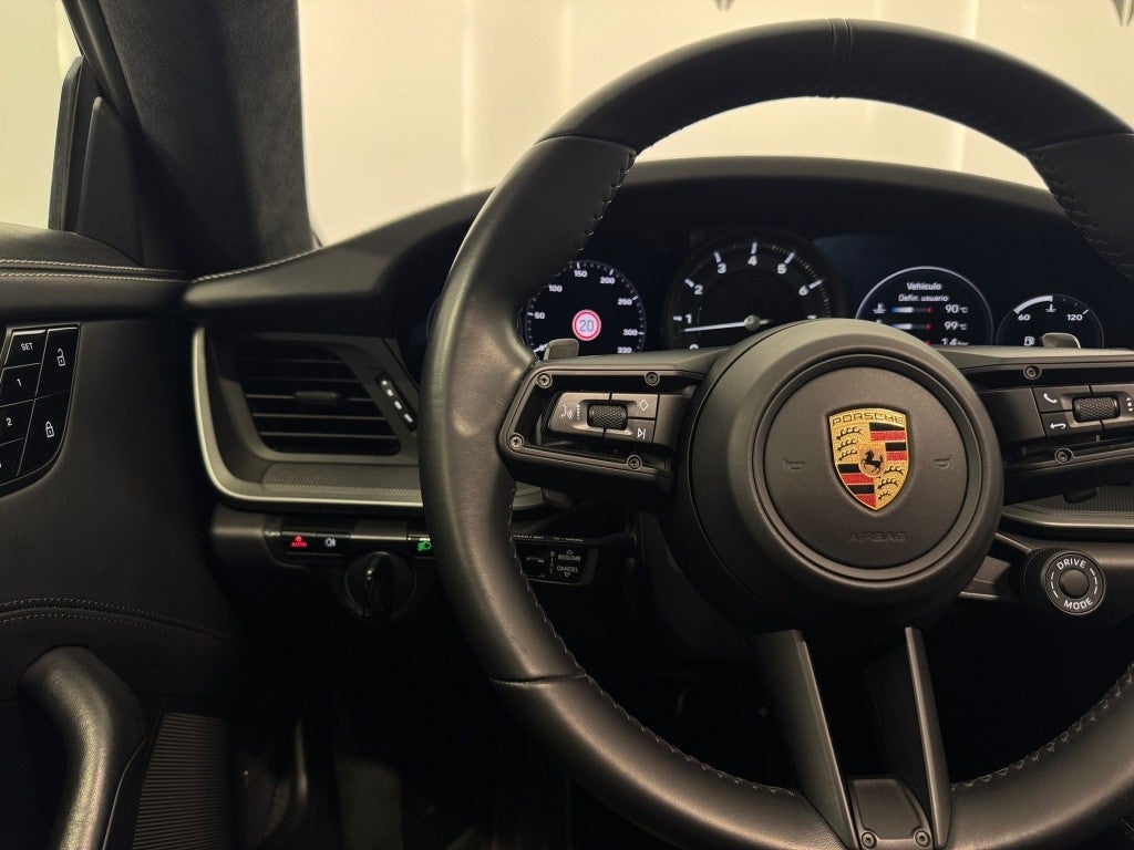 Porsche 911 Carrera 4S Coupé PDK