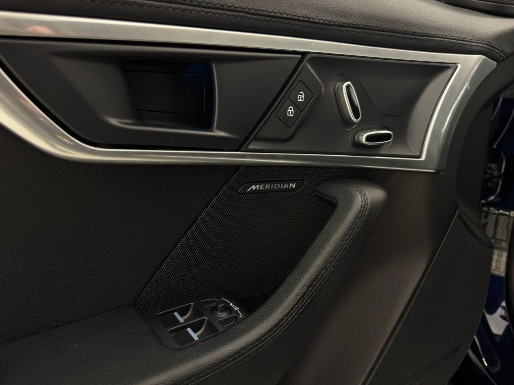 Jaguar F-Type Coupé 2.0 I4 R-Dynamic Aut. 300