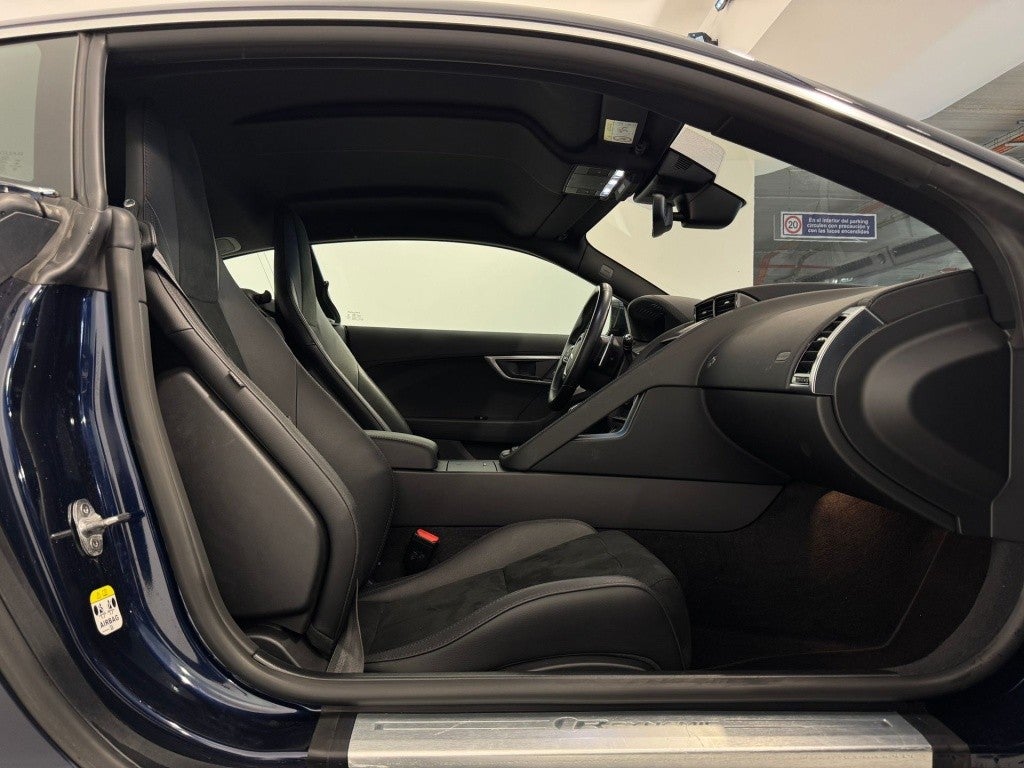Jaguar F-Type Coupé 2.0 I4 R-Dynamic Aut. 300