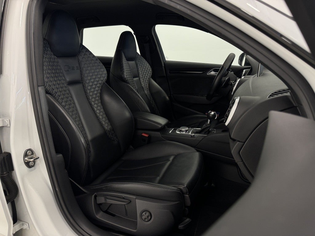 Audi A3 RS3 Sportback 2.5 TFSI quattro S-Tronic