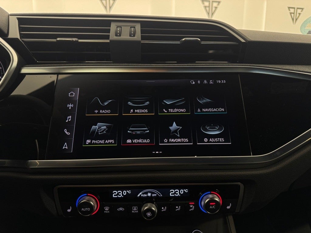 Audi Q3 RS 2.5 TFSI quattro S tronic