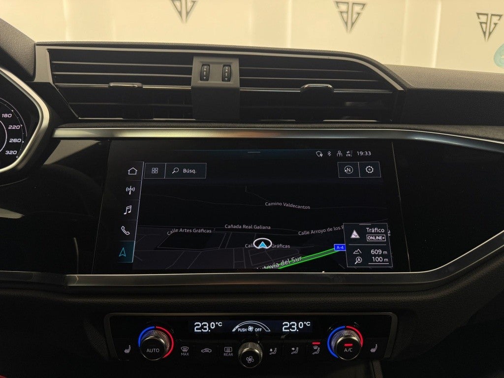 Audi Q3 RS 2.5 TFSI quattro S tronic