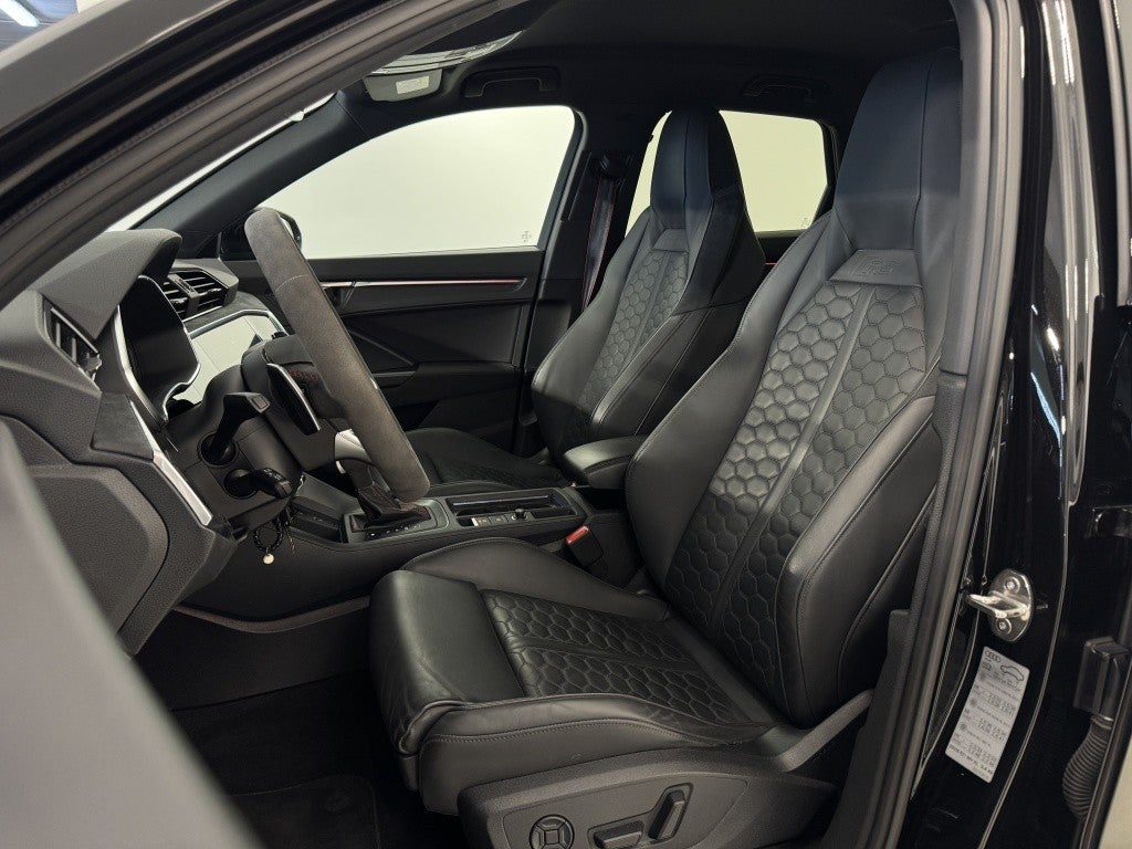 Audi Q3 RS 2.5 TFSI quattro S tronic