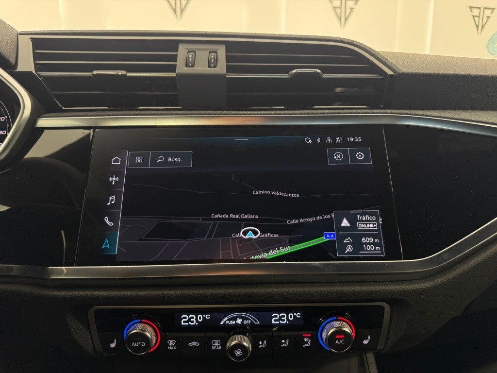 Audi Q3 RS 2.5 TFSI quattro S tronic