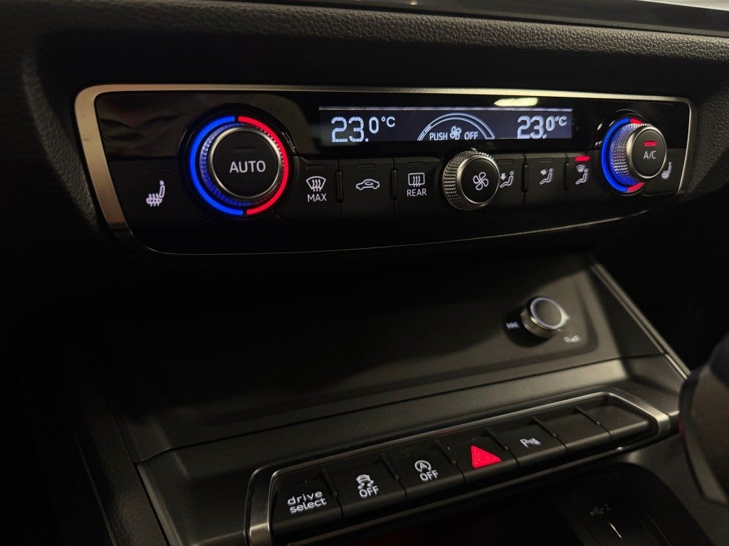 Audi Q3 RS 2.5 TFSI quattro S tronic