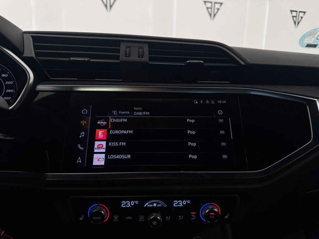 Audi Q3 RS 2.5 TFSI quattro S tronic