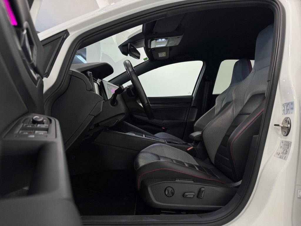 Volkswagen Golf 2.0 TSI GTI DSG 180kW