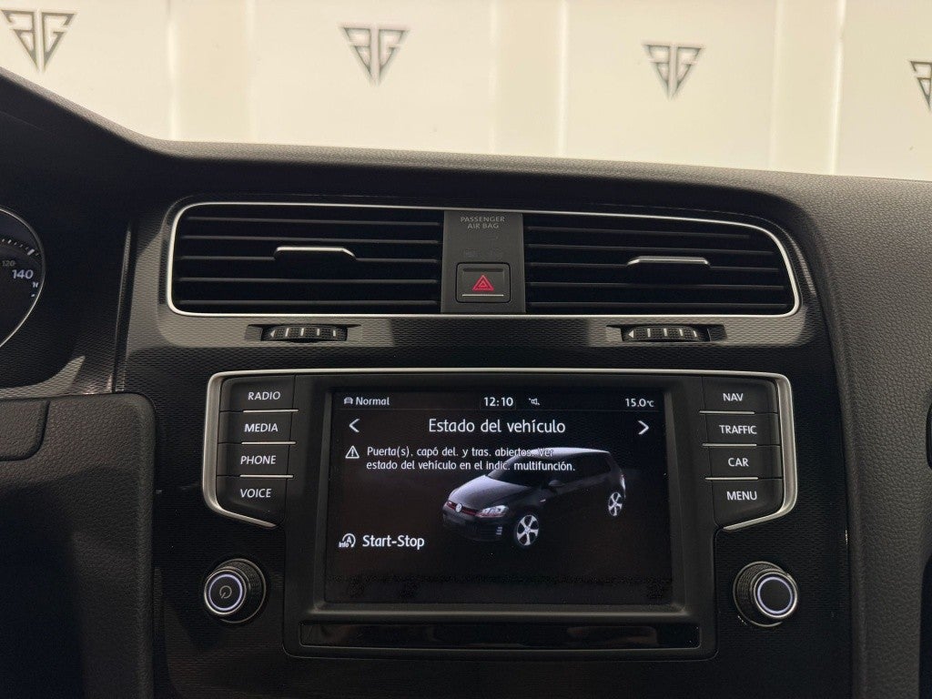 Volkswagen Golf 2.0 TSI GTI Performance 230