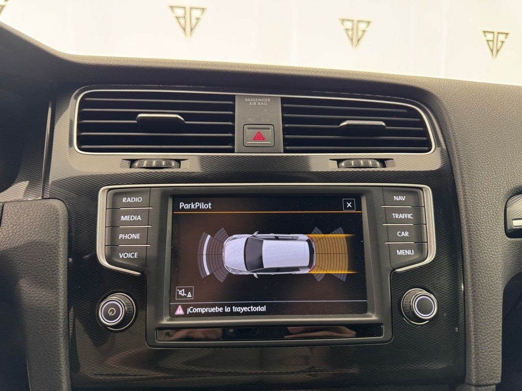 Volkswagen Golf 2.0 TSI GTI Performance 230