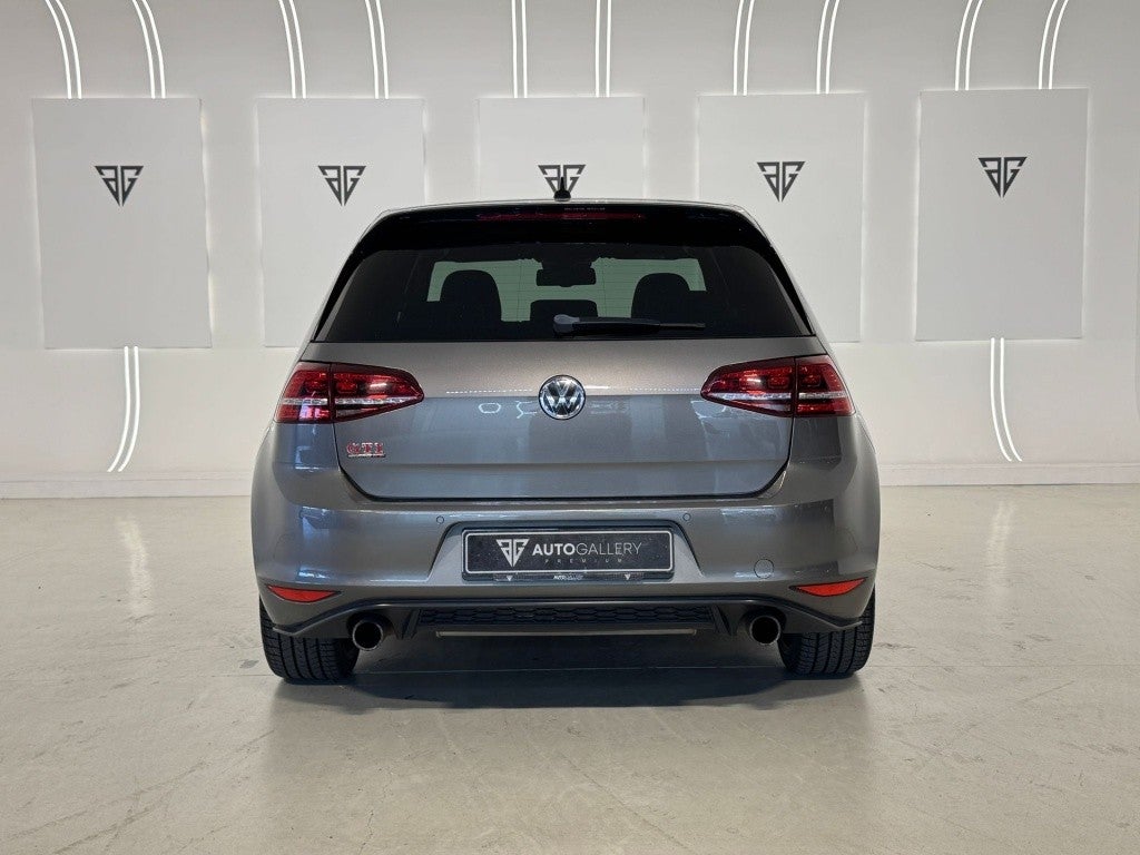 Volkswagen Golf 2.0 TSI GTI Performance 230