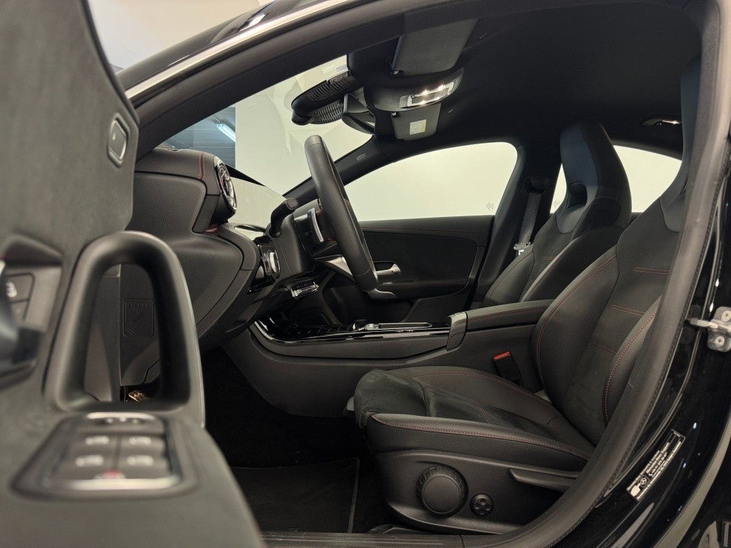 Mercedes-Benz Clase CLA 250e 8G-DCT