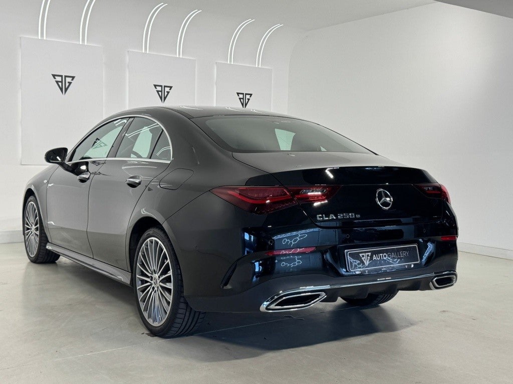 Mercedes-Benz Clase CLA 250e 8G-DCT