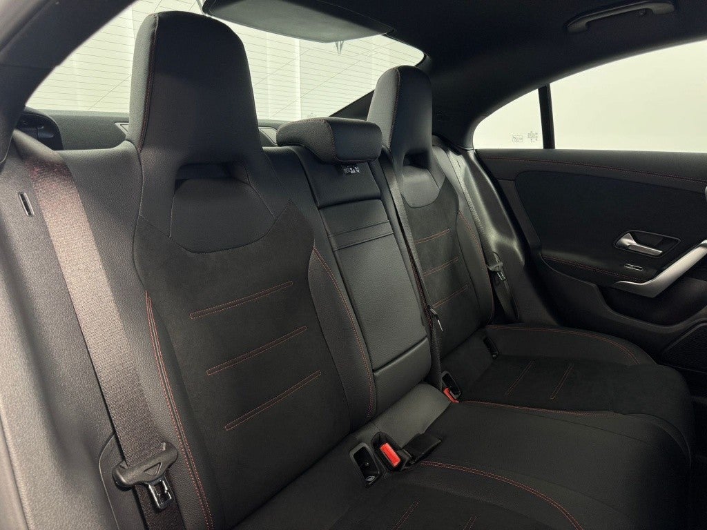 Mercedes-Benz Clase CLA 250e 8G-DCT