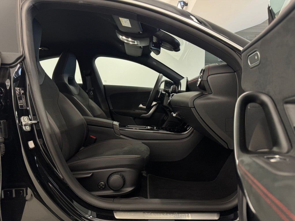 Mercedes-Benz Clase CLA 250e 8G-DCT