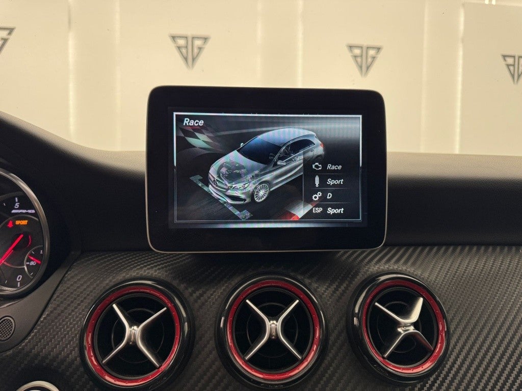 Mercedes-Benz Clase A 45 AMG 4Matic 7G-DCT