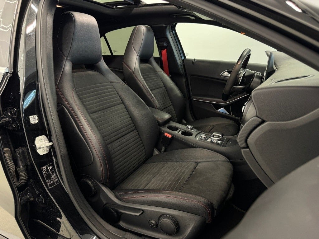 Mercedes-Benz Clase A 45 AMG 4Matic 7G-DCT