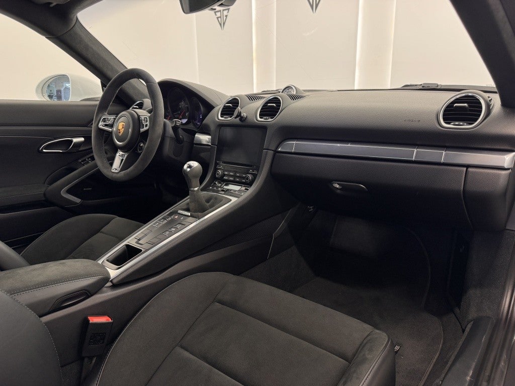 Porsche Cayman GTS 4.0