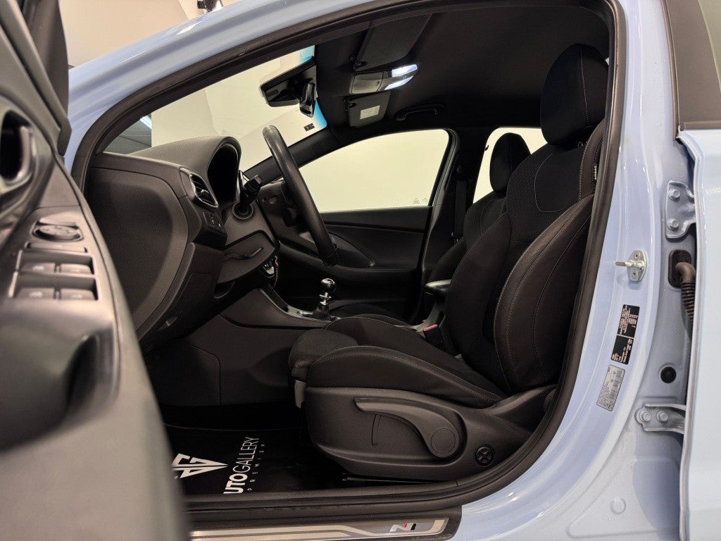 Hyundai i30 2.0 TGDI N 250