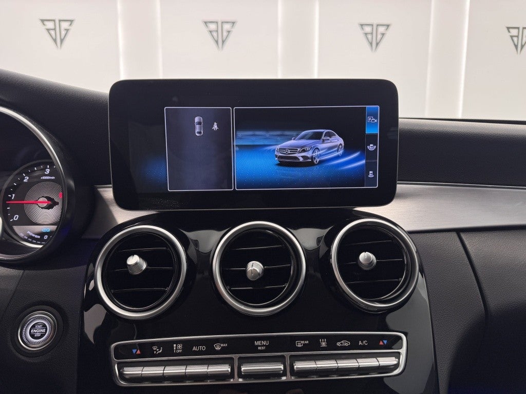 Mercedes-Benz Clase C 300 de 9G-Tronic