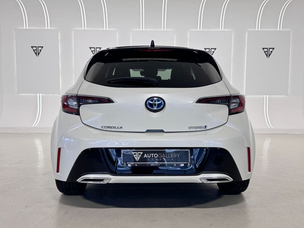 Toyota Corolla 180H Advance Luxury