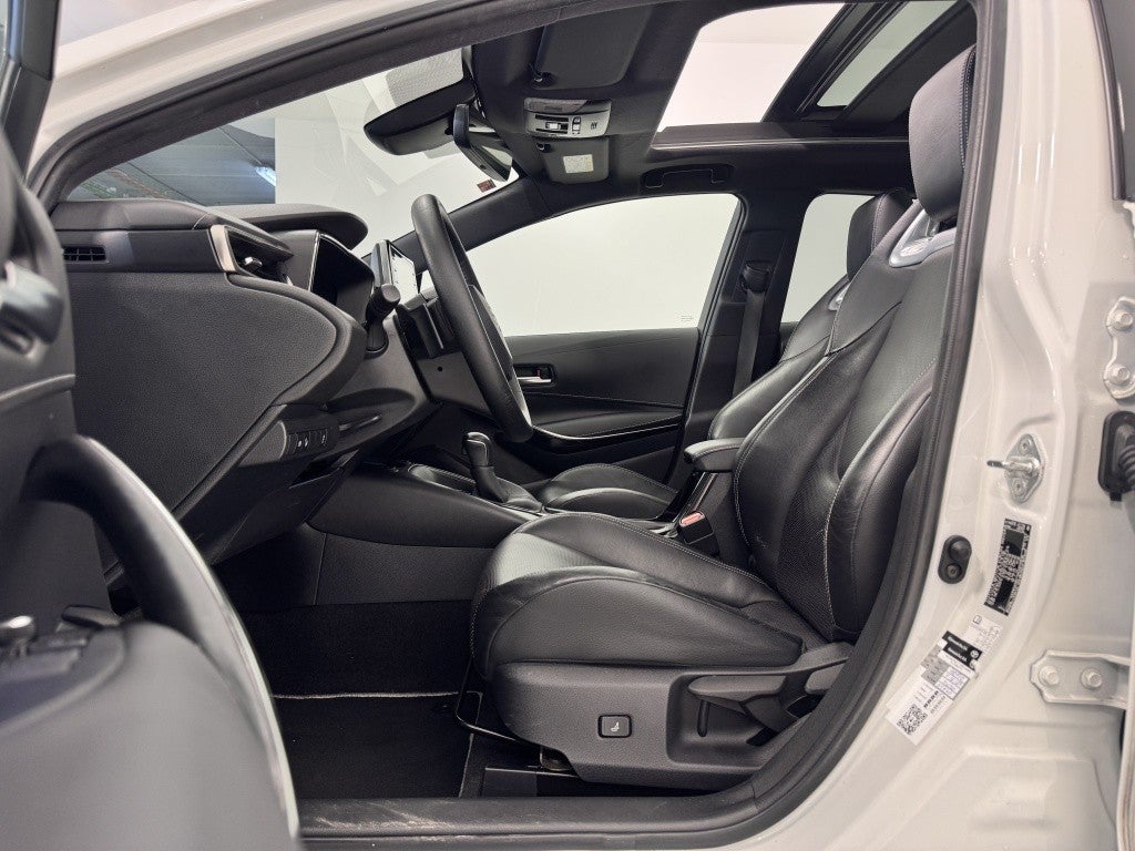 Toyota Corolla 180H Advance Luxury