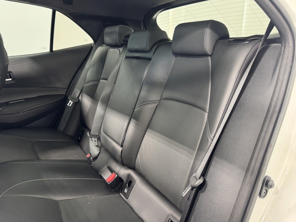 Toyota Corolla 180H Advance Luxury