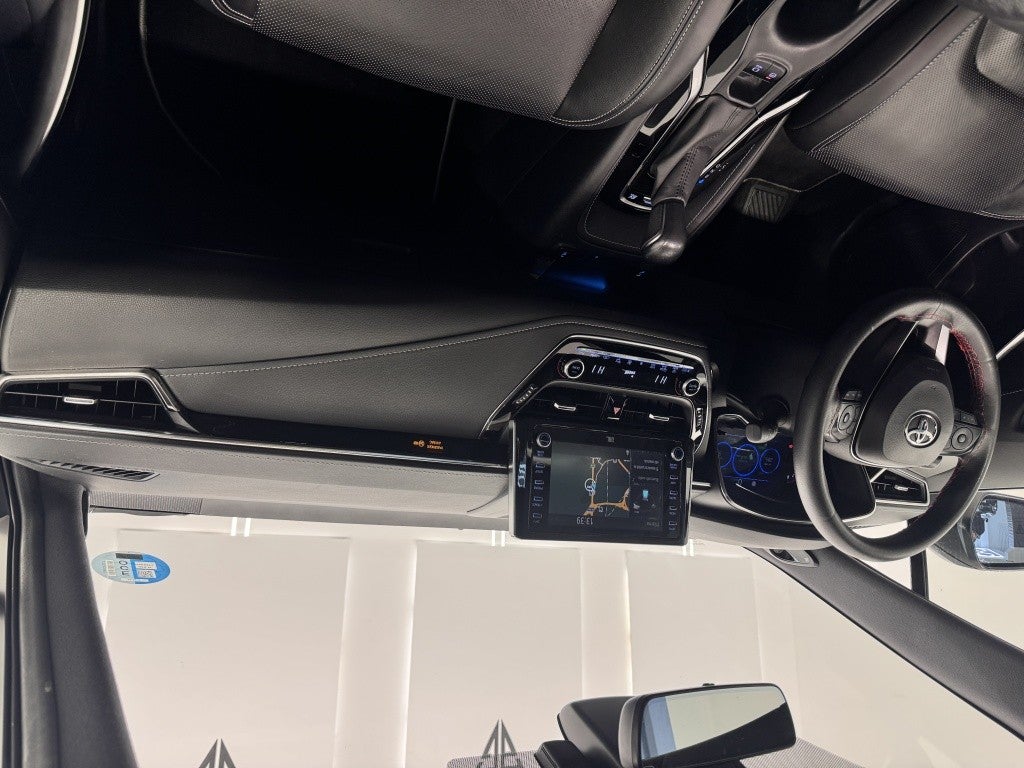 Toyota Corolla 180H Advance Luxury