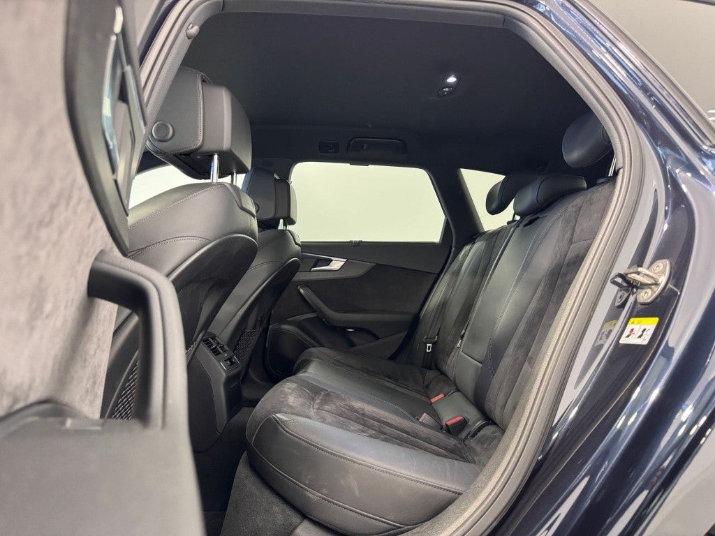 Audi A4 Avant 2.0TDI S line ed. quattro S-T 140kW