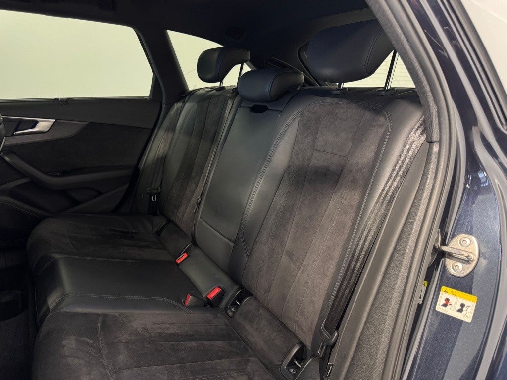 Audi A4 Avant 2.0TDI S line ed. quattro S-T 140kW