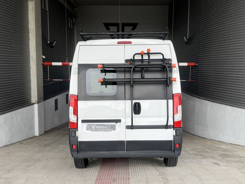 Peugeot Boxer Furgón 2.2HDI 333 L2H2 110