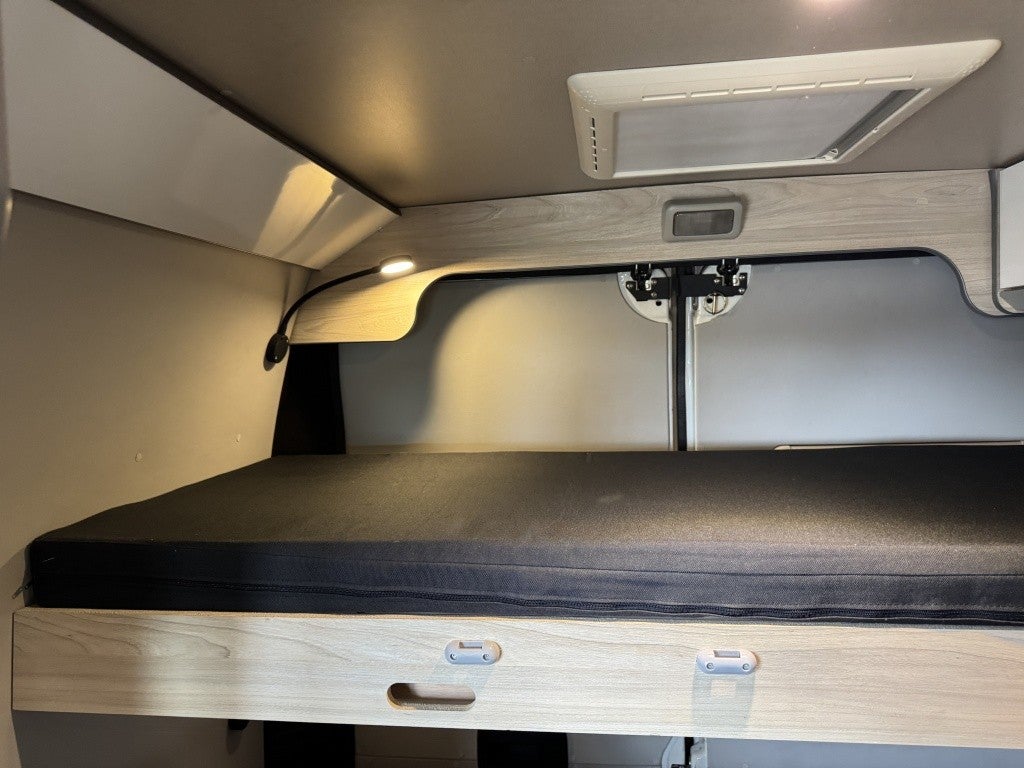 Peugeot Boxer Furgón 2.2HDI 333 L2H2 110