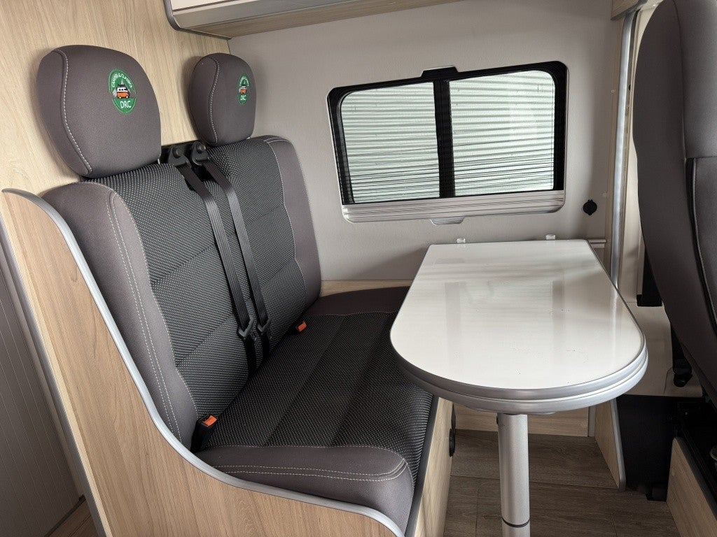 Peugeot Boxer Furgón 2.2HDI 333 L2H2 110