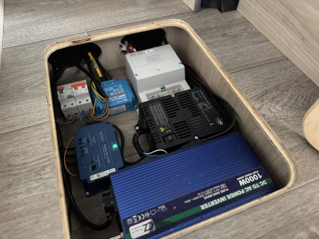 Peugeot Boxer Furgón 2.2HDI 333 L2H2 110