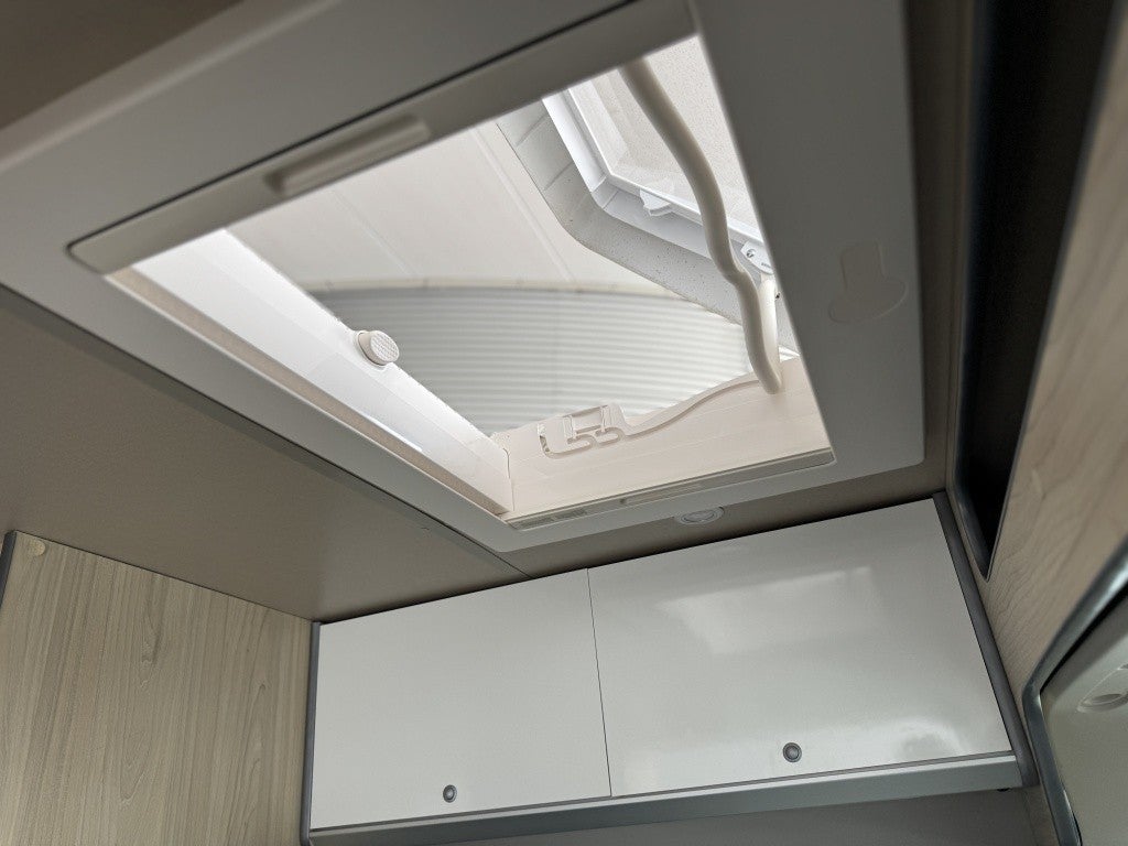 Peugeot Boxer Furgón 2.2HDI 333 L2H2 110