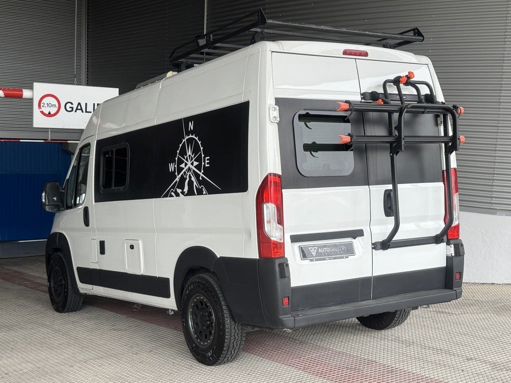 Peugeot Boxer Furgón 2.2HDI 333 L2H2 110