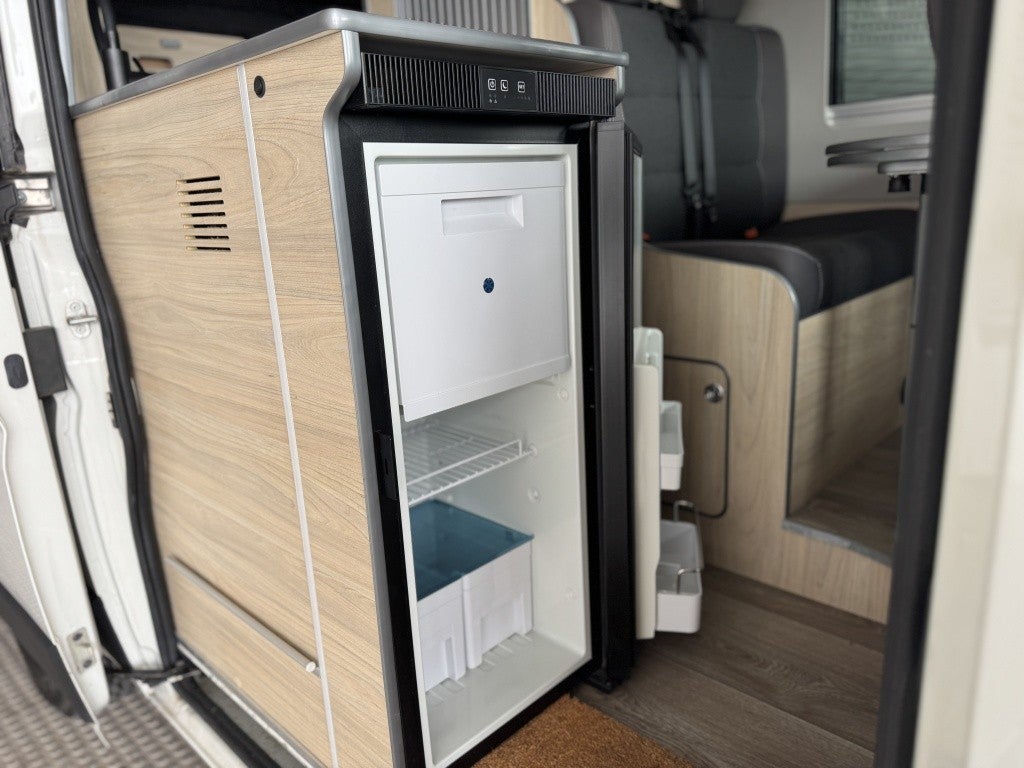 Peugeot Boxer Furgón 2.2HDI 333 L2H2 110