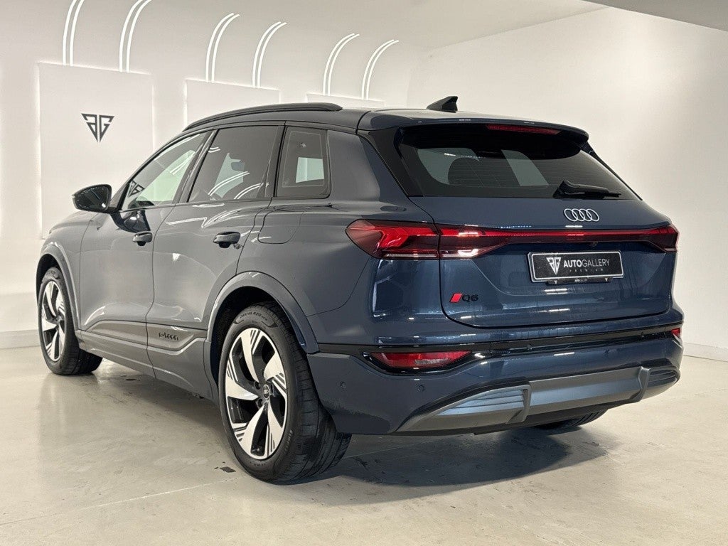Audi Q6 e-tron quattro S line 285kW 100KWh