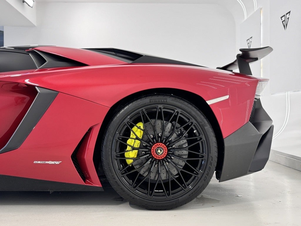 Lamborghini Aventador SuperVeloce LP 750-4 Roadster