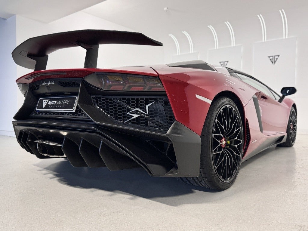 Lamborghini Aventador SuperVeloce LP 750-4 Roadster