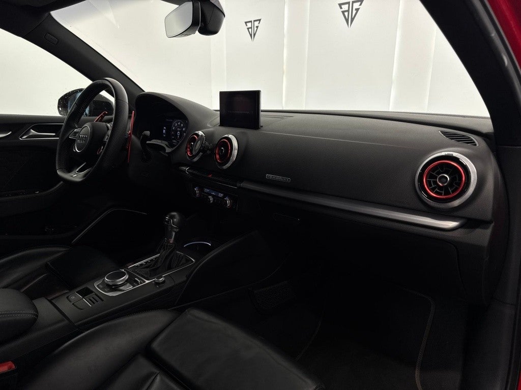 Audi A3 S3 Sedán 2.0 TFSI quattro S tronic 228kW