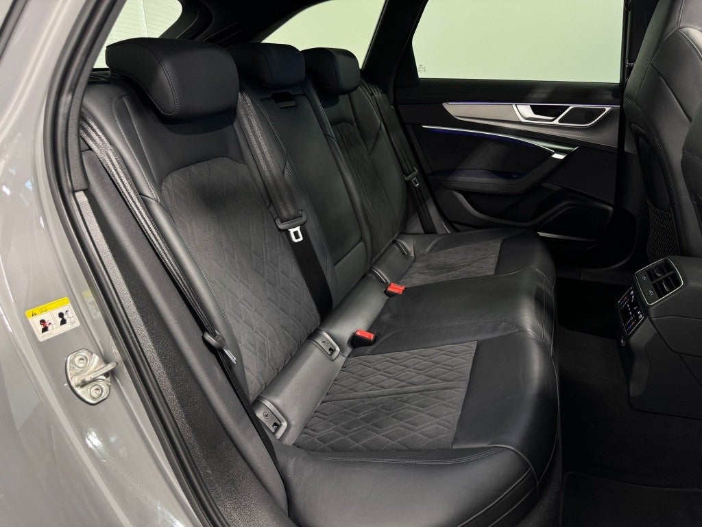 Audi A6 RS6 Avant TFSI quattro Tiptronic 441kW