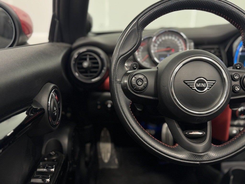 Mini Mini Cabrio John Cooper Works Aut.