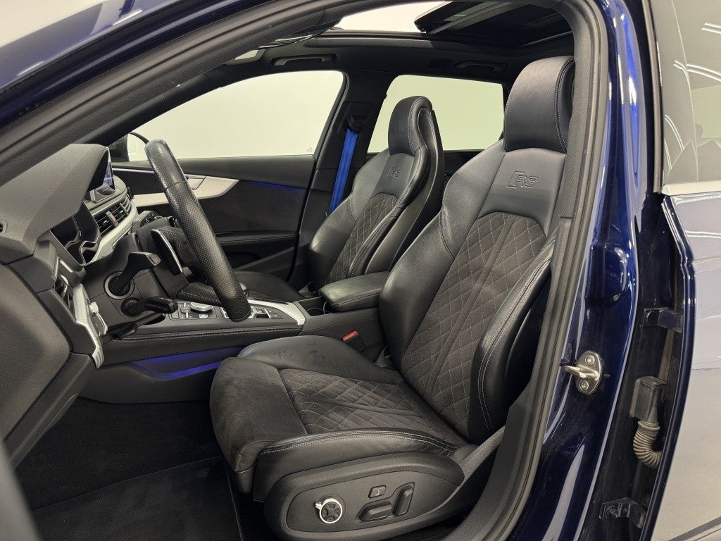 Audi A4 RS4 Avant 2.9 TFSI quattro tiptronic