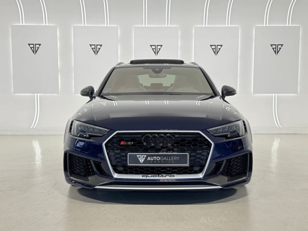 Audi A4 RS4 Avant 2.9 TFSI quattro tiptronic